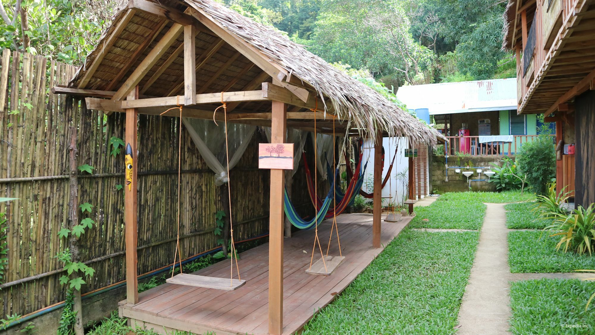 Swinging Carabao Hostel Эль-Нидо Экстерьер фото