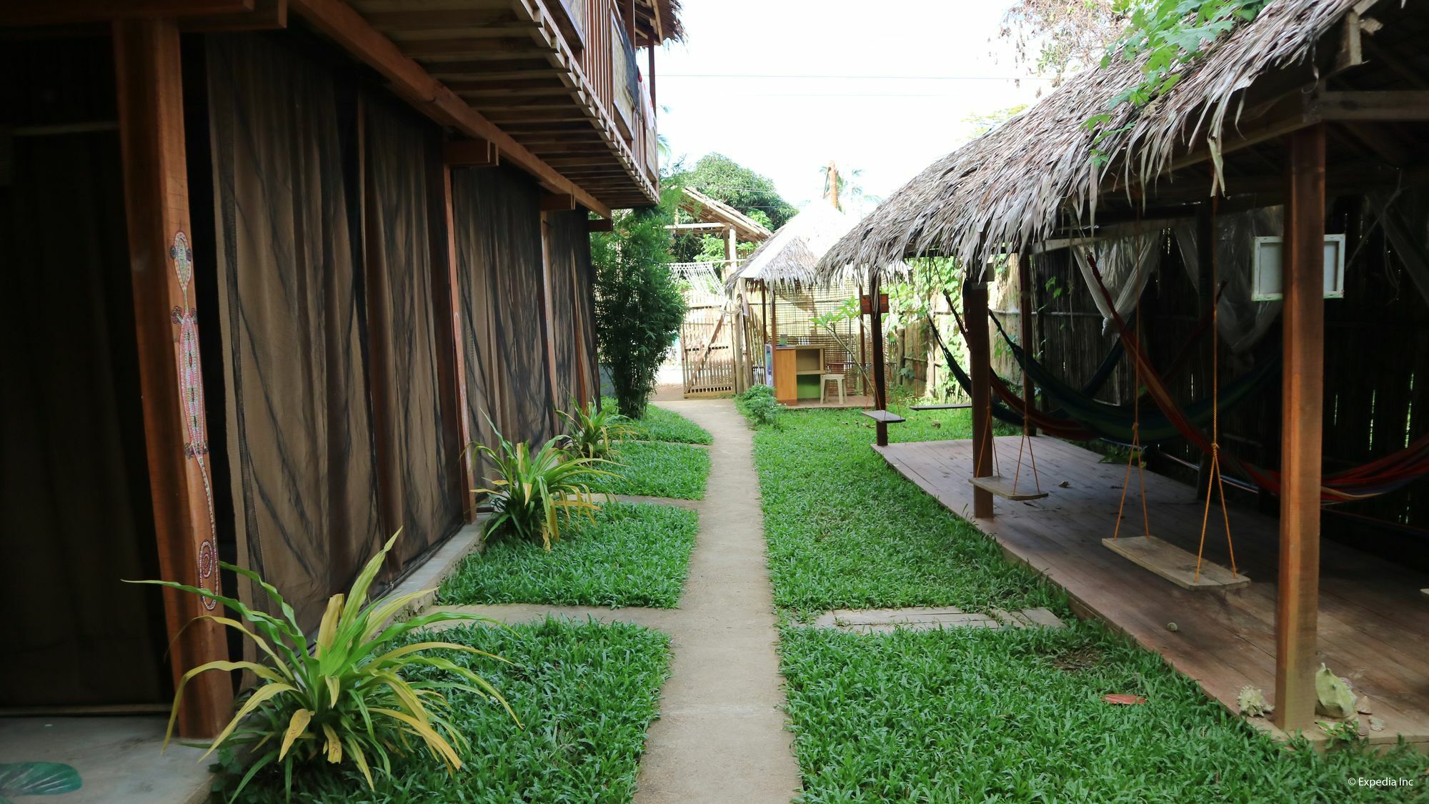 Swinging Carabao Hostel Эль-Нидо Экстерьер фото