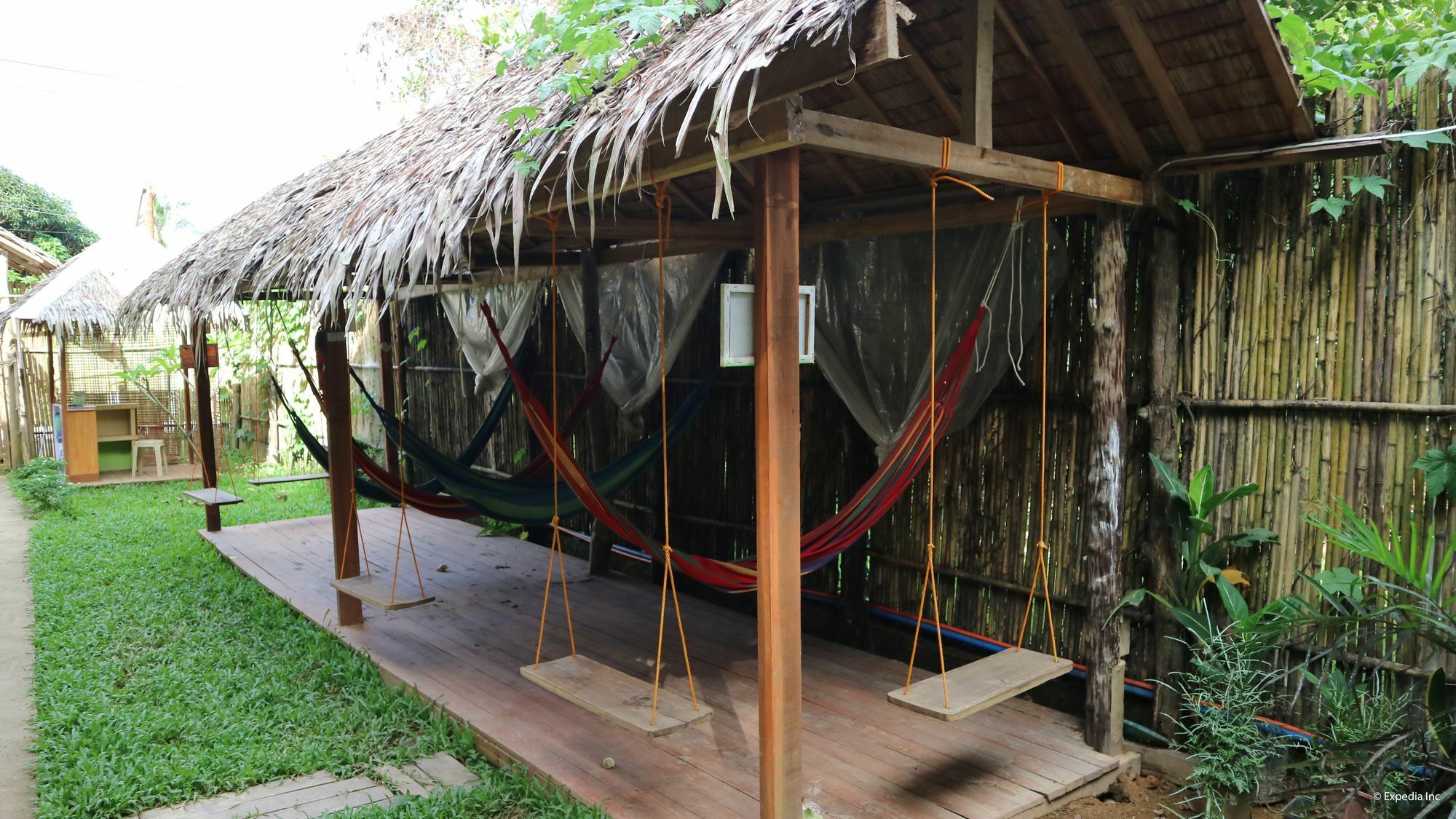 Swinging Carabao Hostel Эль-Нидо Экстерьер фото